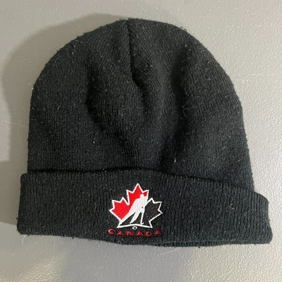 HOCKEY CANADA Black Winter Toque - Picture 2 of 6